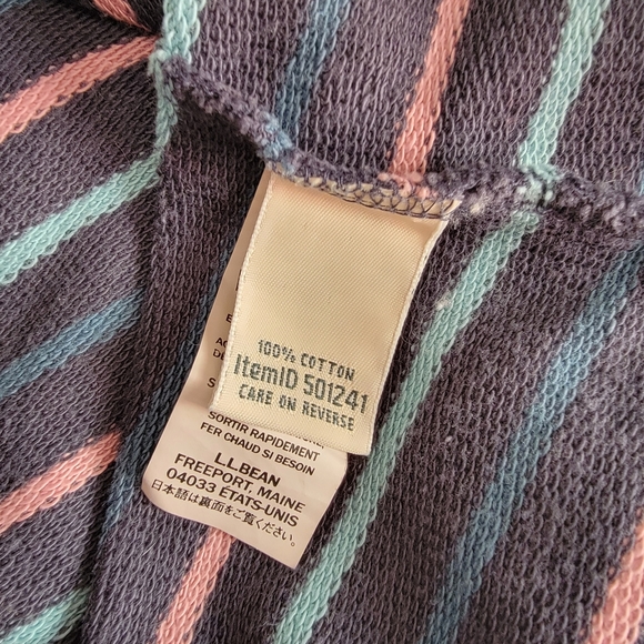 L.L. Bean light pullover sweatshirt - Picture 3 of 4